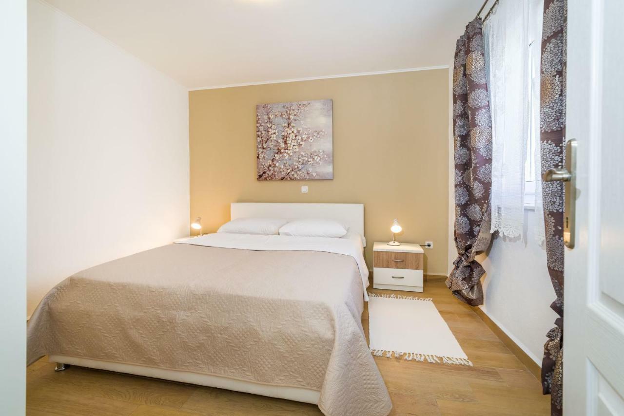 Long Island Olive Apartment Сали Екстериор снимка